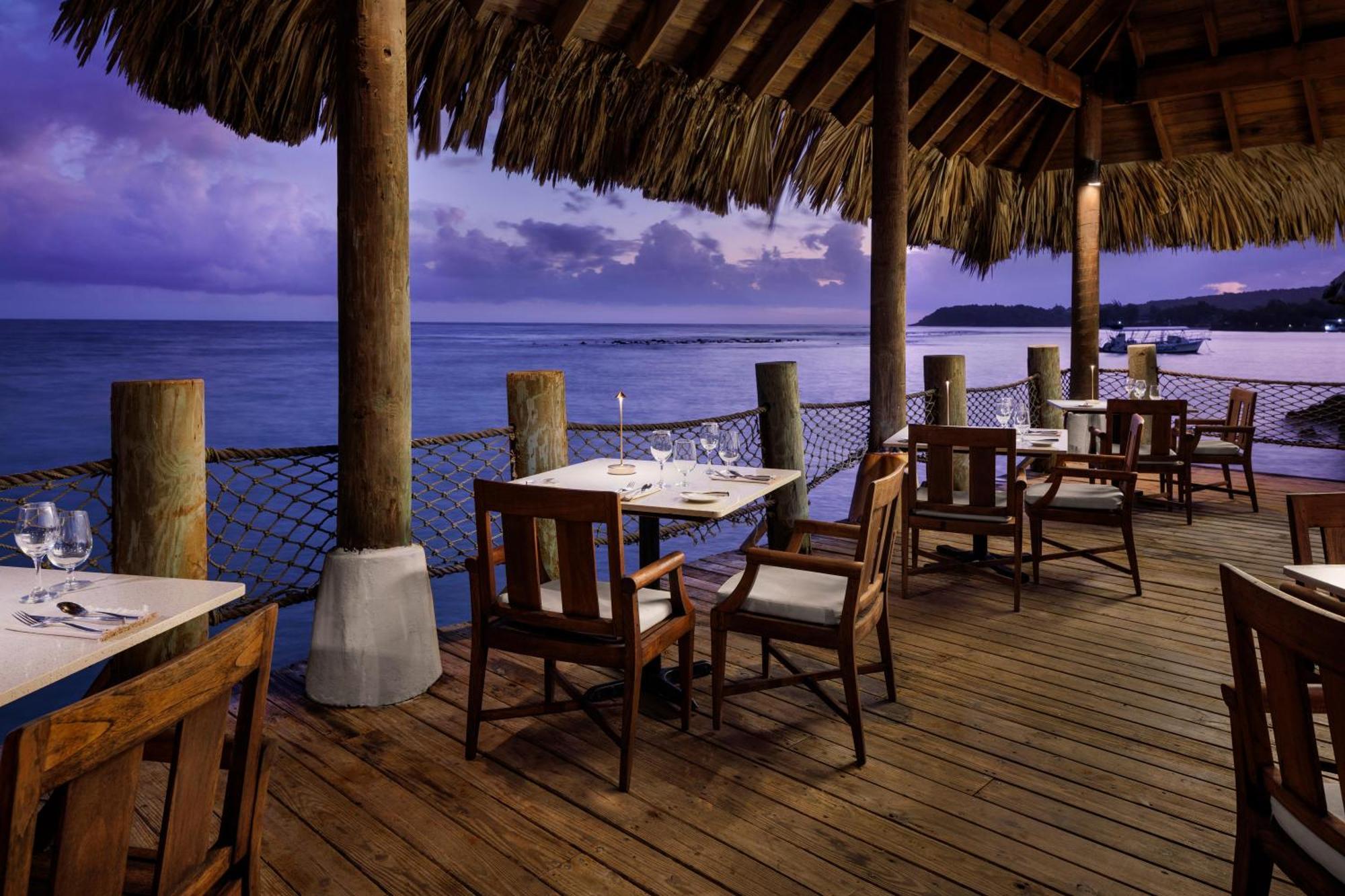אוצ'ו ריוס Sandals Ochi Beach All Inclusive Resort - Couples Only (Adults Only) מראה חיצוני תמונה