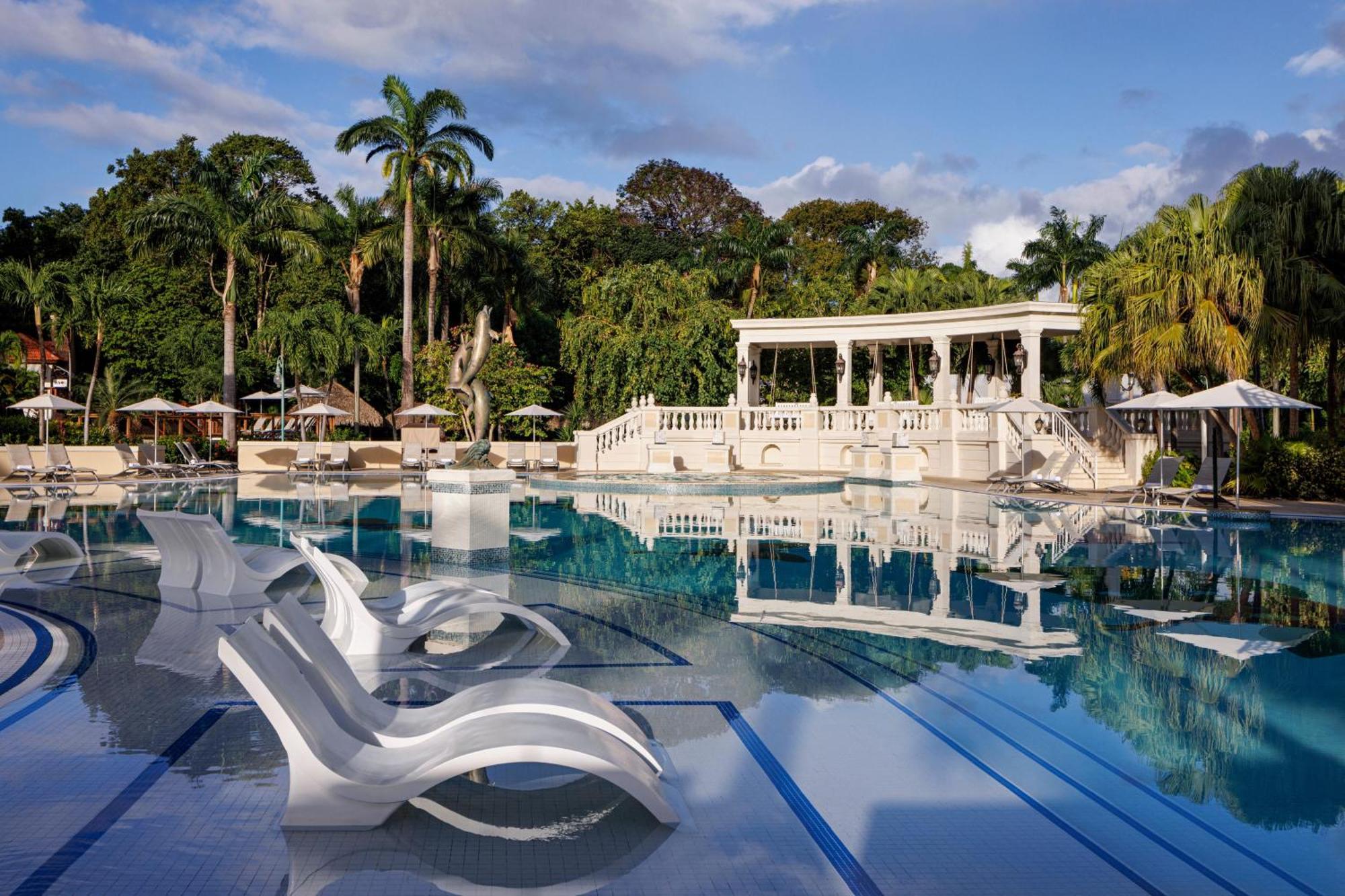 אוצ'ו ריוס Sandals Ochi Beach All Inclusive Resort - Couples Only (Adults Only) מראה חיצוני תמונה