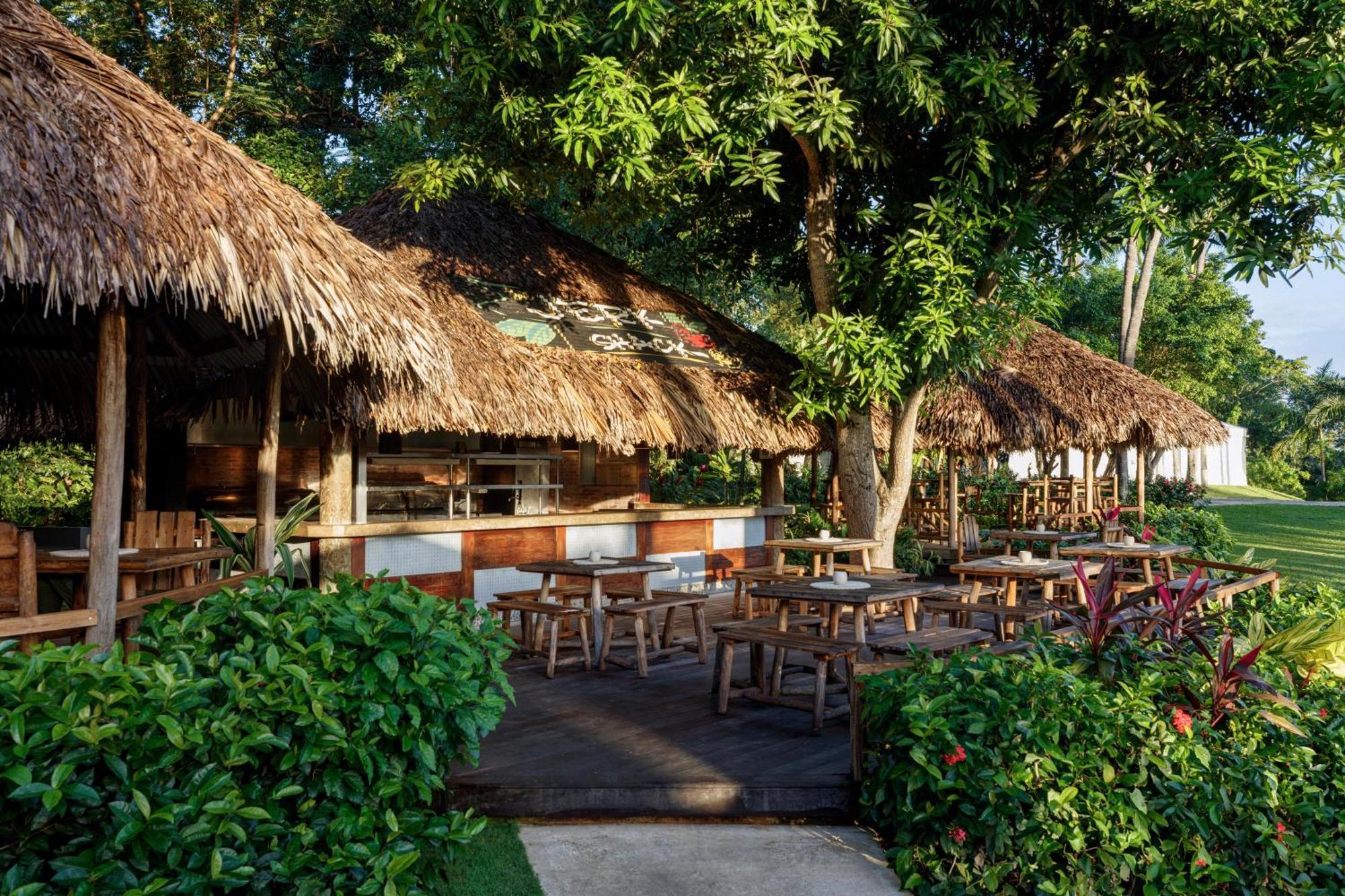 אוצ'ו ריוס Sandals Ochi Beach All Inclusive Resort - Couples Only (Adults Only) מראה חיצוני תמונה